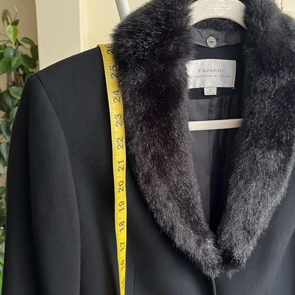 🖤 TAHARI By Arthur S.Levine Fur Collar Black Coat Jacket Vintage-Women 10 - Picture 15 of 16